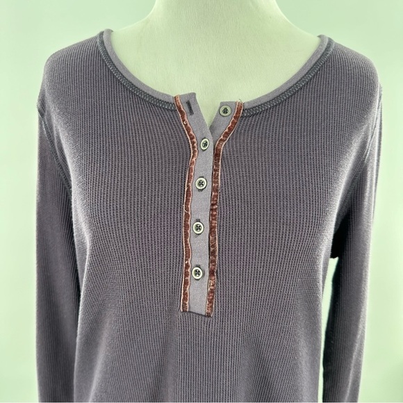 Eddie Bauer womens top size L purple waffle knit cozy henley base layer gorpcore - Picture 2 of 10